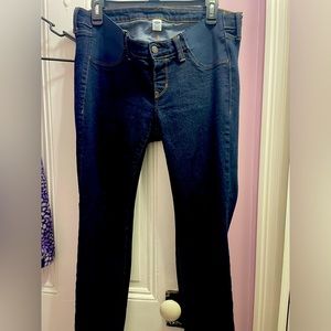 Size 10 Maternity Old Navy dark wash skinny jeans